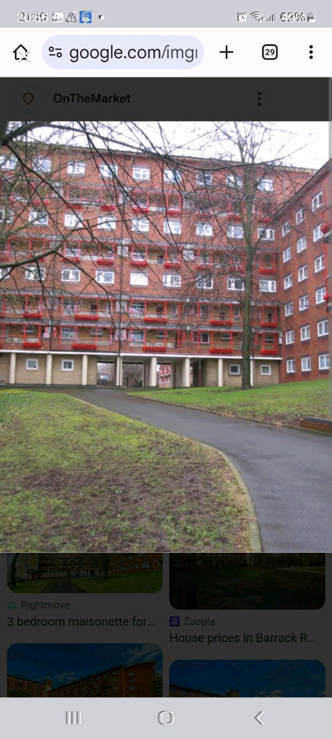 Spacious room to share in flat near city centre Main Photo