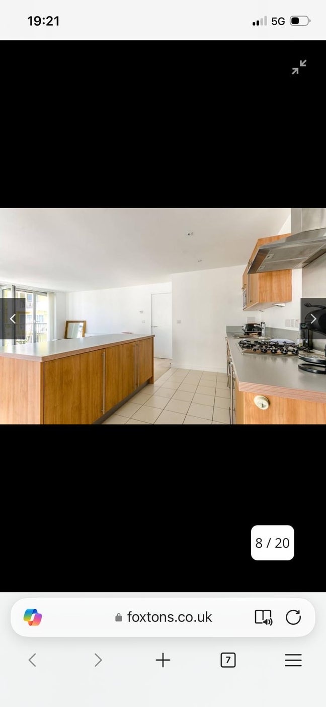 Stunning double bed available at Holloway Road  Main Photo