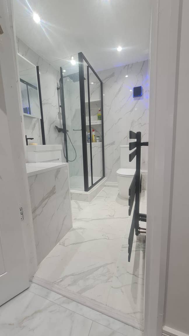 Rooms available in the newly renovated house Main Photo