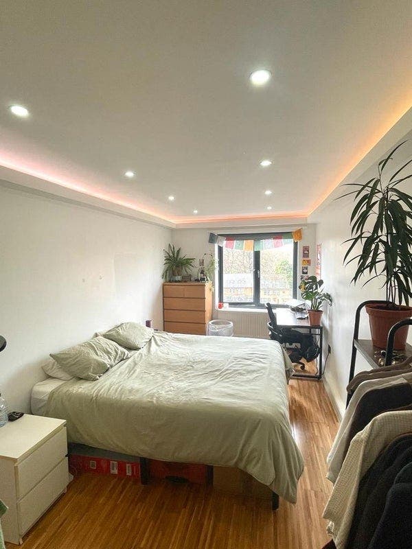 Double ensuite room in London Fields Main Photo