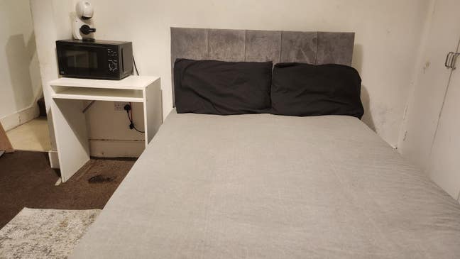 Plumsted Double Room Main Photo