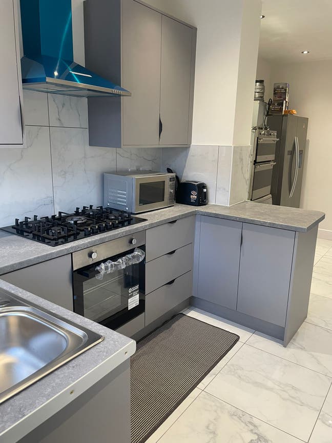 Premium En-Suite Room Near Southall Station Main Photo