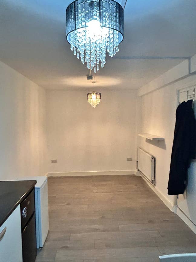 One bedroom flat in Larkfield - Zero Deposit Main Photo