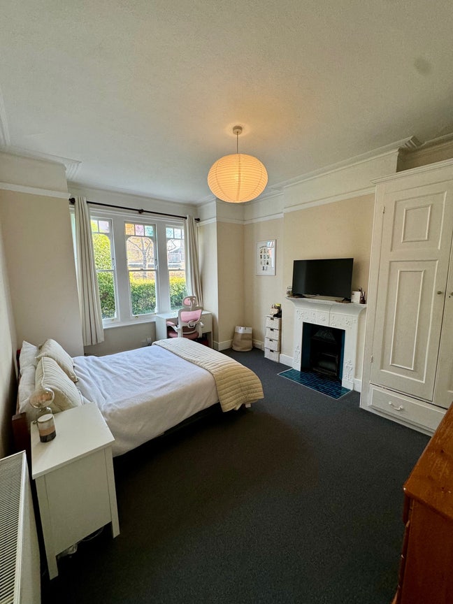 Big double room in Tooting Bec Main Photo