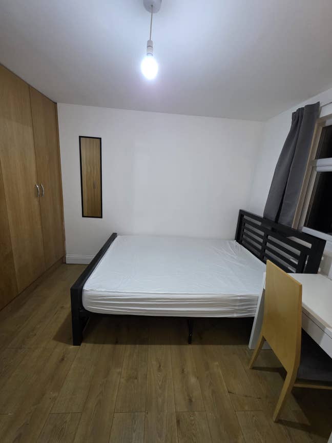 Double Room near Turnpike Lane – Bills Included Main Photo