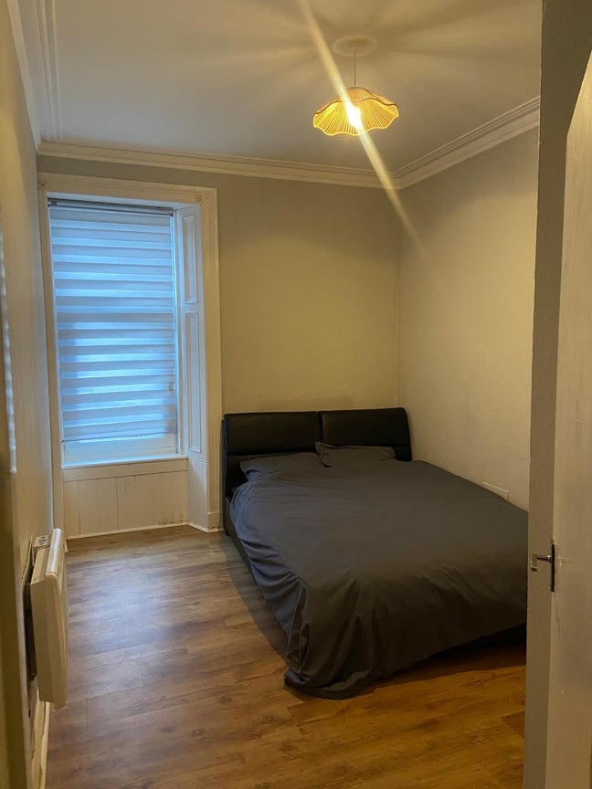 Room for rent Main Photo