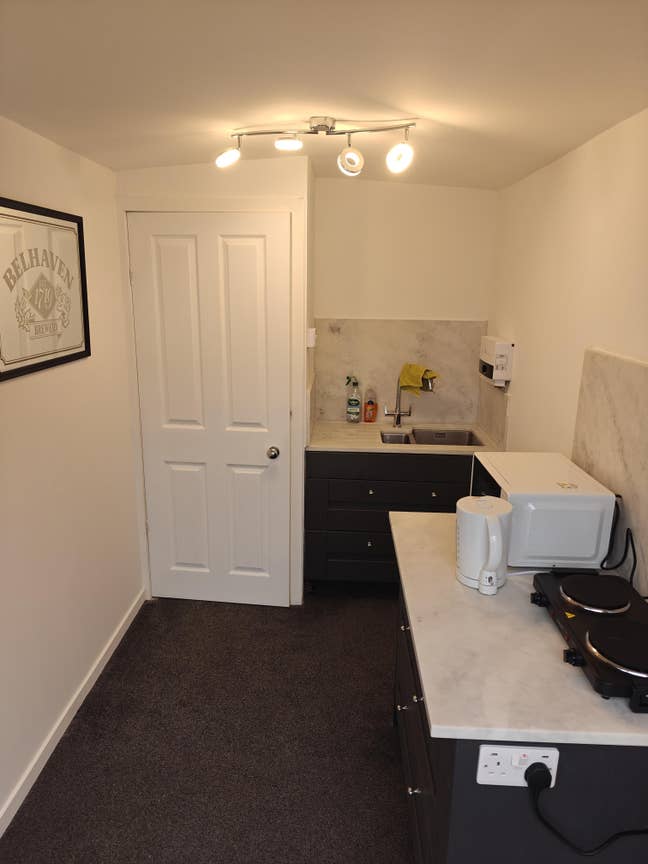 Rooms to let  Main Photo