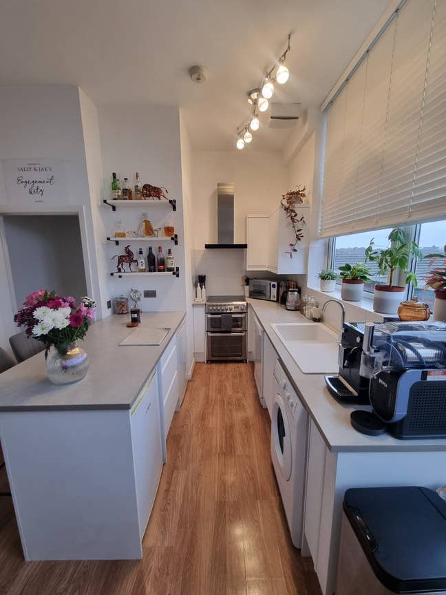 2 bed flat to rent Hessel Street, Salford M50 Main Photo