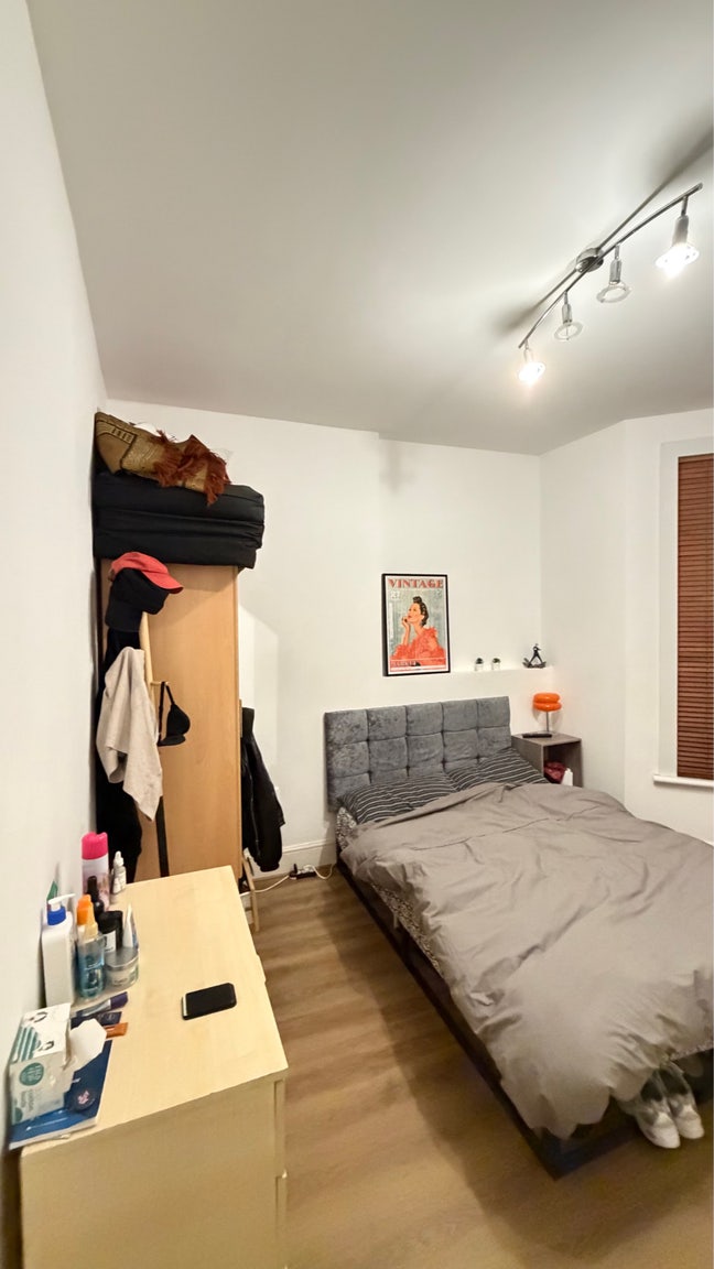 Double Room ( Short-Term Let)  Main Photo