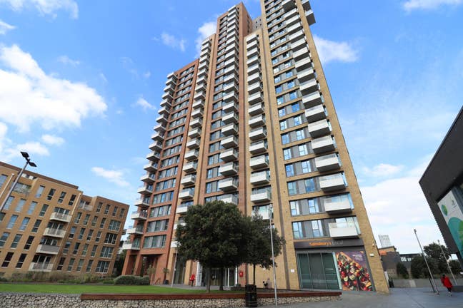 Prime Location +Large Room with Private Balcony-E3 Main Photo