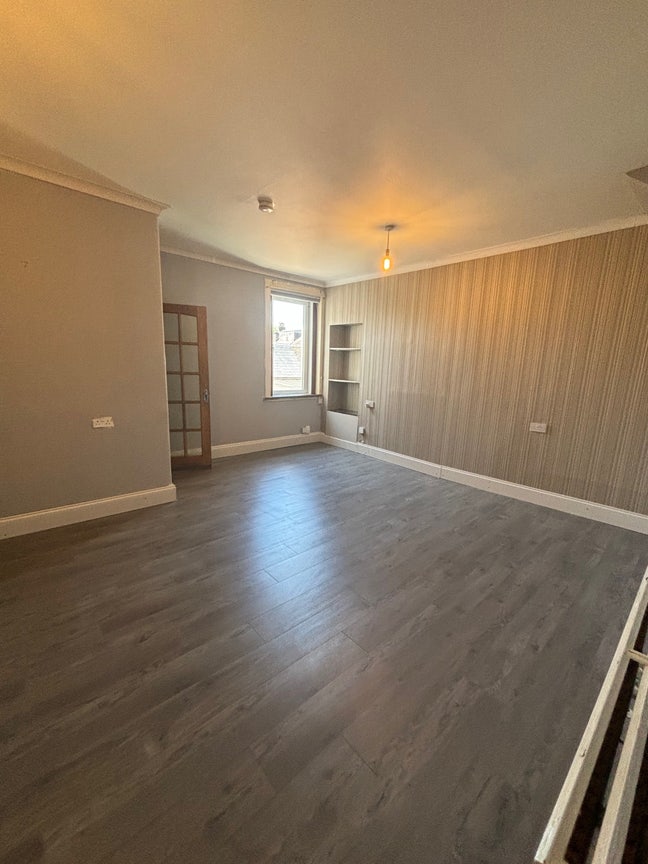 Room for letting  Main Photo