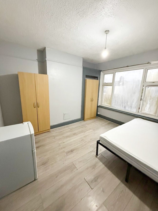 ⭐️Perfect deal-Two rooms available in n17⭐️ Main Photo