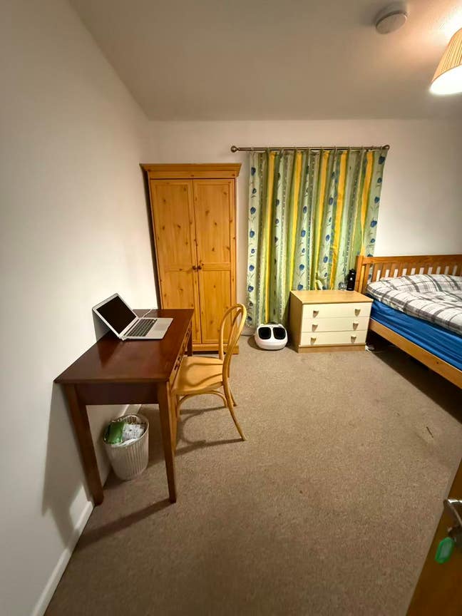 Furnished double room including bills Main Photo