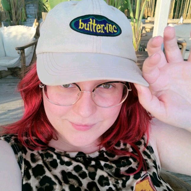 Looking for flatmates in Bristol, 27 F 🌞  Main Photo