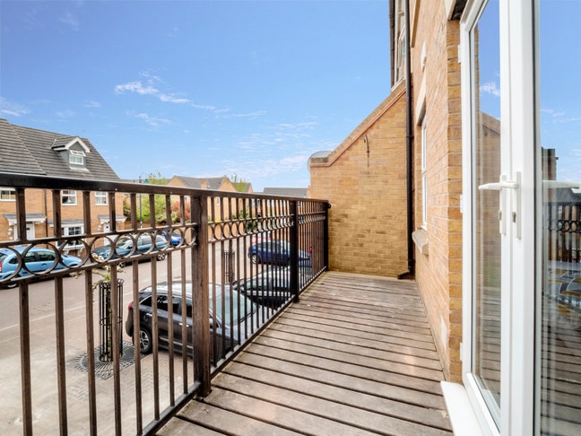 The Beautiful Hampton Studio PE7 Main Photo