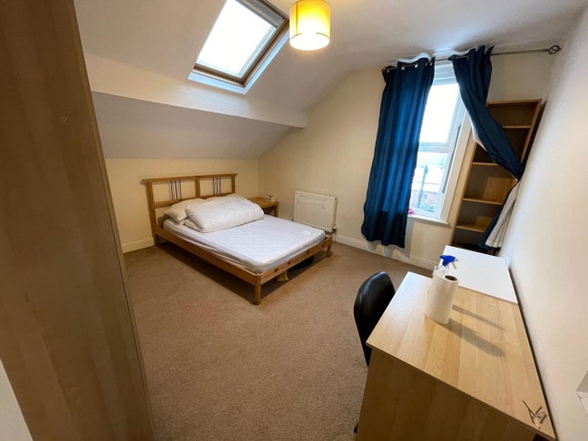 A double room in prime location Main Photo