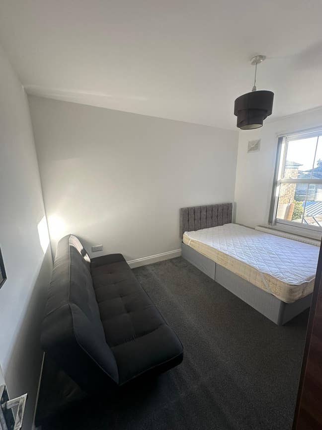 Double room in Maryland (7 min) Zone 3 Main Photo