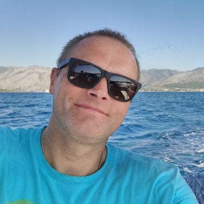 Looking for a safe place Main Photo