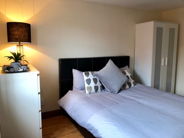 Double room minutes from the Brewery Main Photo