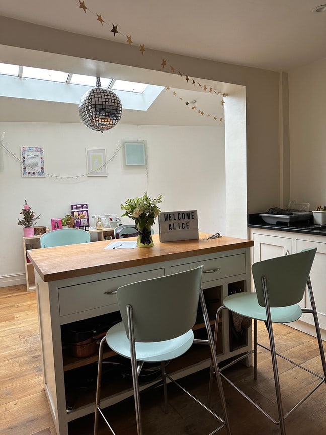 2 Rooms Available in Lovely Wimbledon House Main Photo