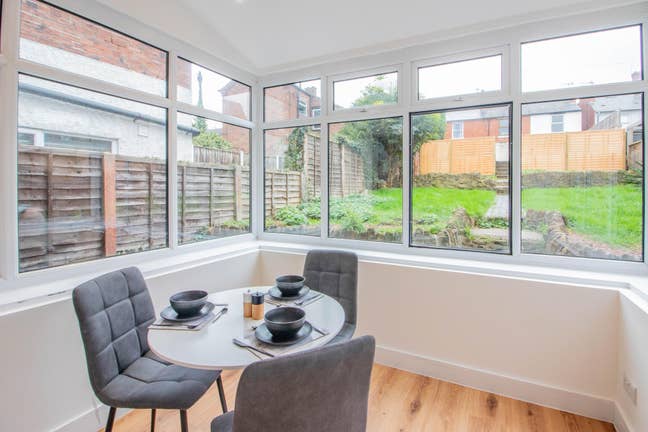 Bespoke Double Ensuite STUDIO  Room  Main Photo