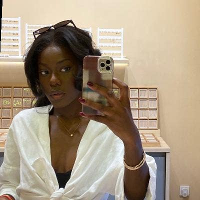 Hi! I'm Chinyem, 25, moving to Manchester and... Main Photo