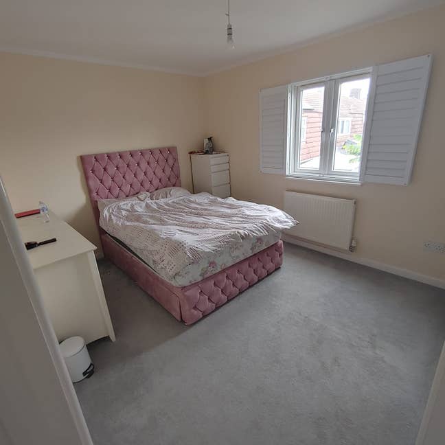 🏡 Luxury Double Room for Rent | IG11 | £900 Main Photo
