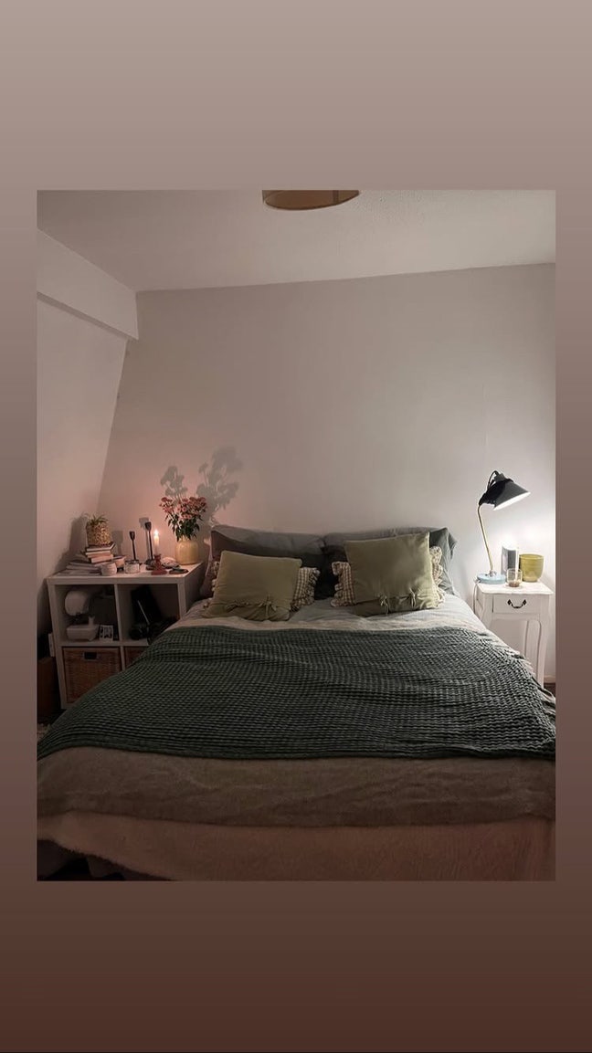 Double Room in Clifton in 2 bed flat share  Main Photo