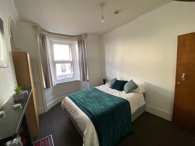 Double room available Main Photo