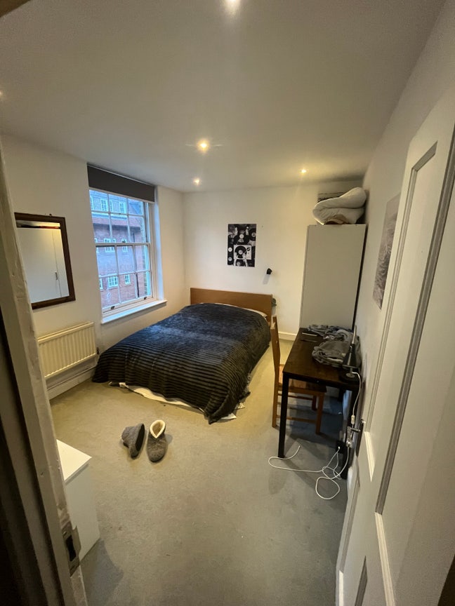 3-Bed Flat in the Heart of Shoreditch Main Photo