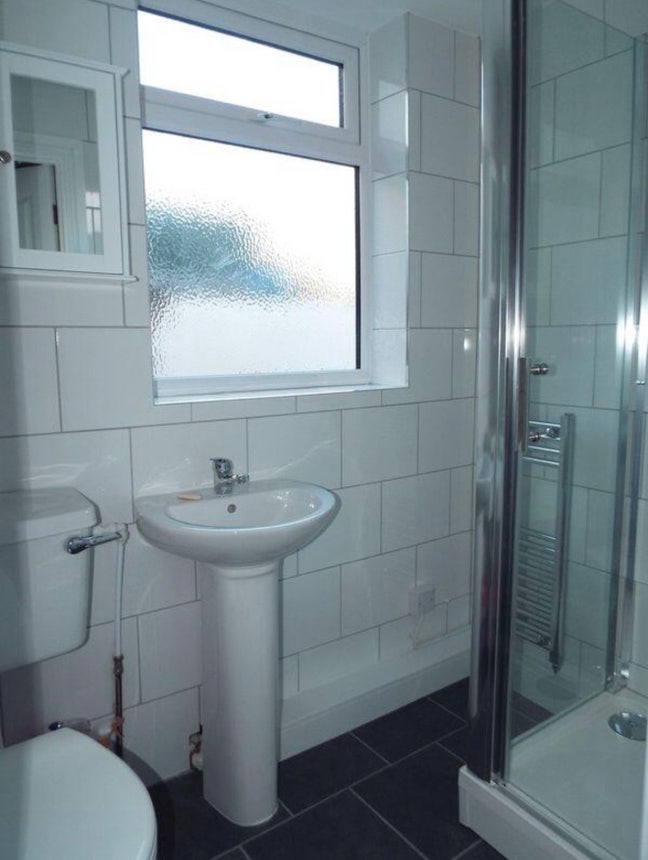 Double Room Available-Selly Oak | Dec/Jan Moving Main Photo