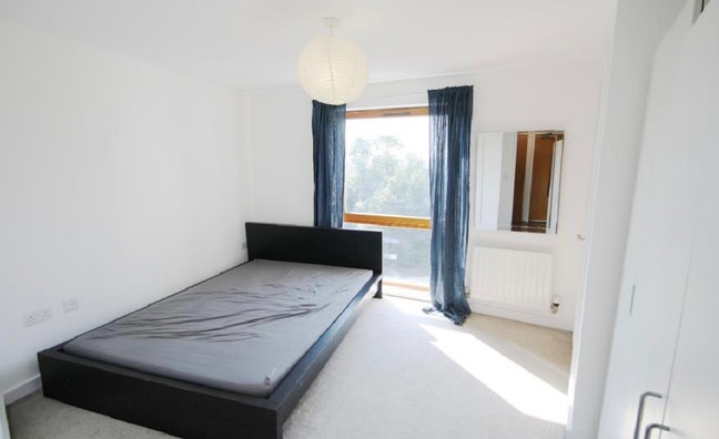 Double Room Available  Main Photo