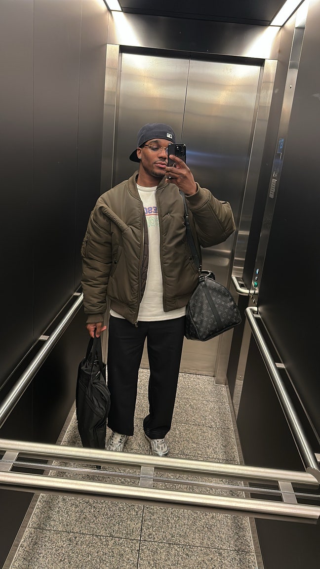 Clean, Creative & Respectful Flatmate Main Photo