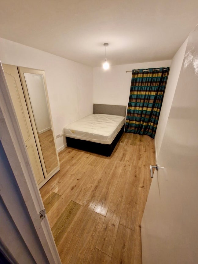 Double room 2 Mile Ash Area Main Photo