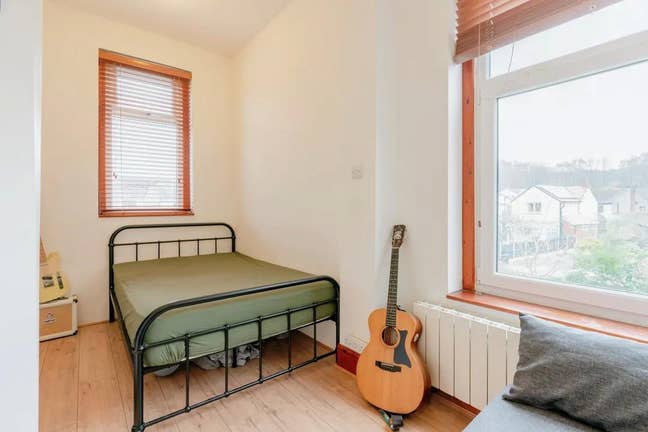 En suite room Main Photo