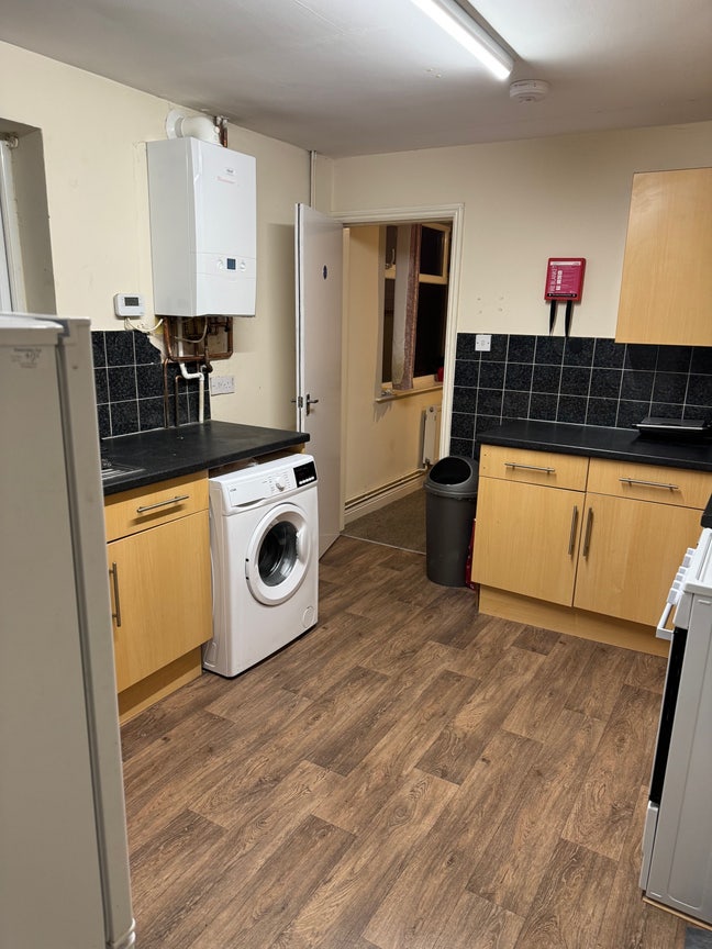 Room to let Main Photo