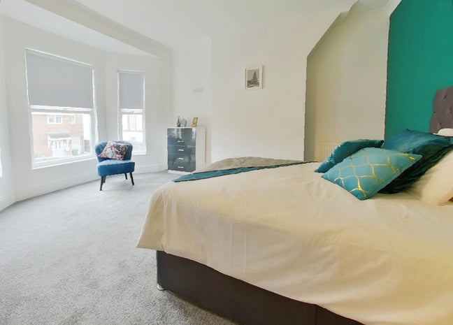 En-Suite Rooms close to Birkenhead Main Photo