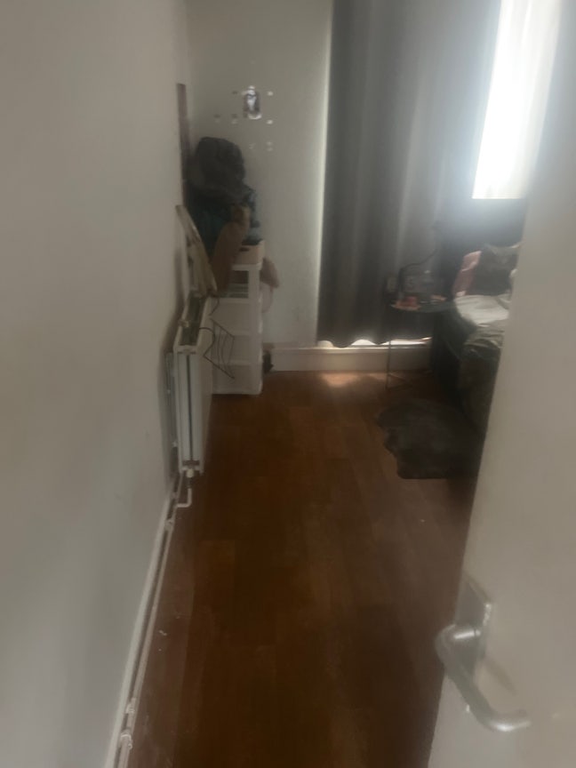 Bright double room, in quiet flat-bills included  Main Photo