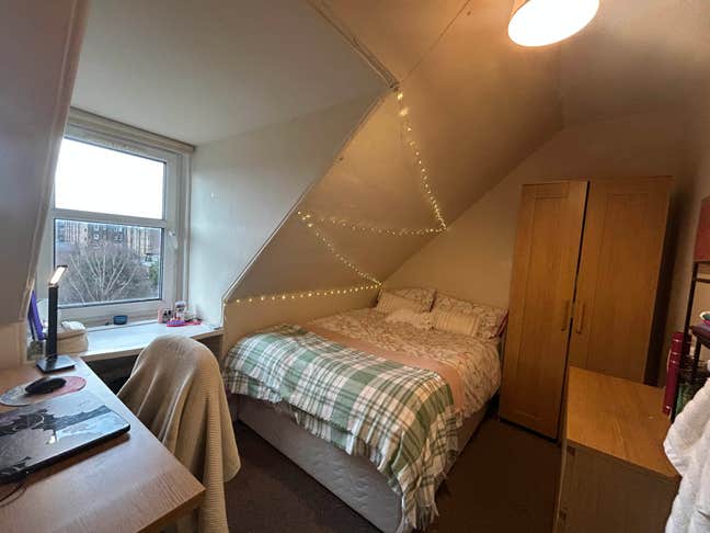 Cozy double room in Bruntsfield, Edinburgh Main Photo