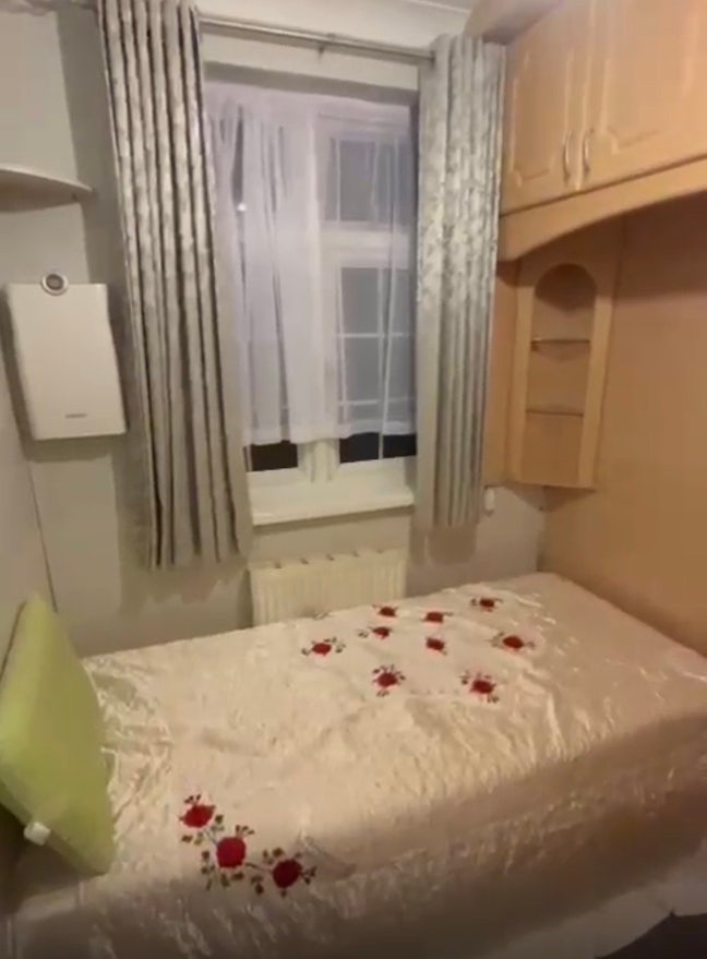 Single/ box room for rent Main Photo