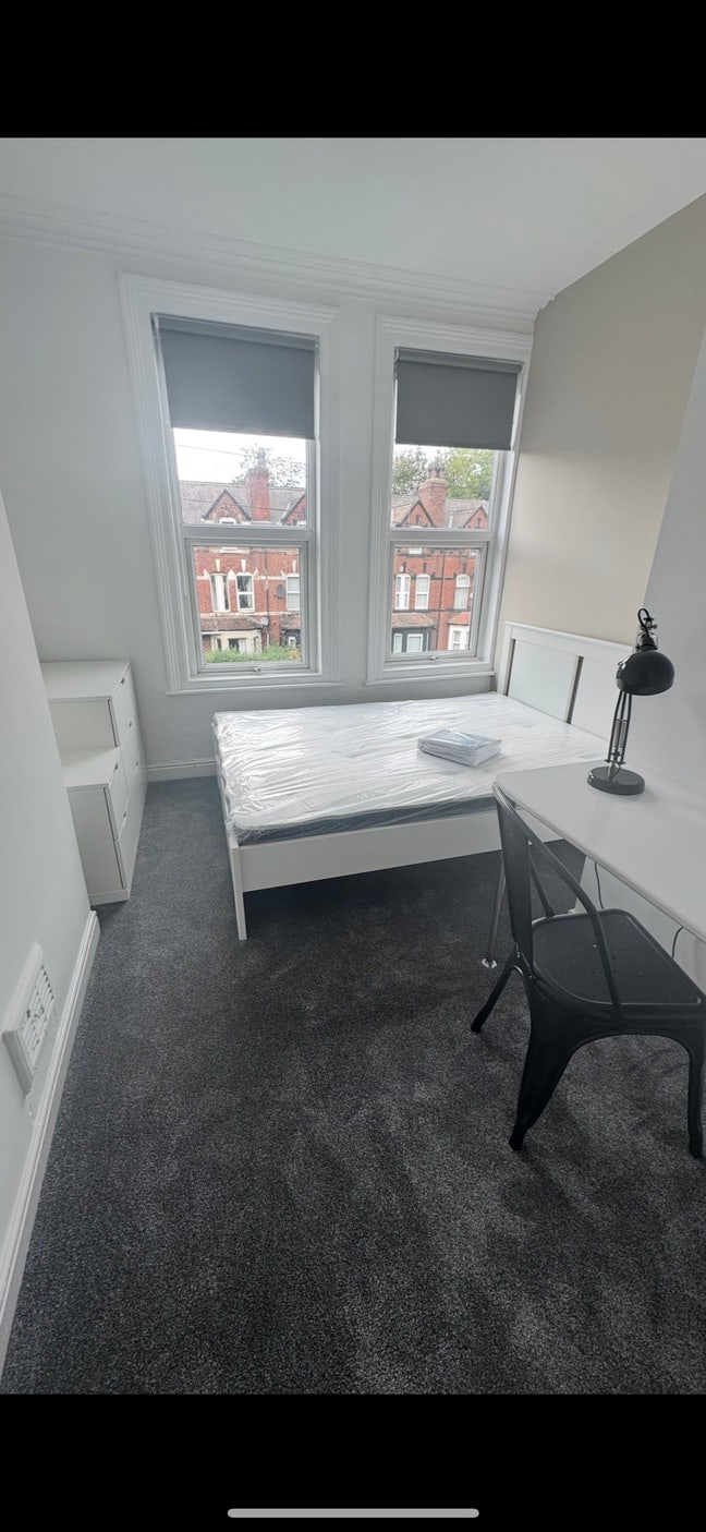 Gauging interest lovely Double Room  Main Photo