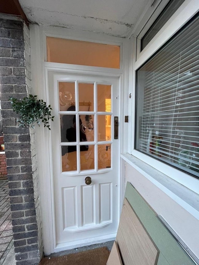 2 Spacious Double Rooms in a clean friendly house! Main Photo