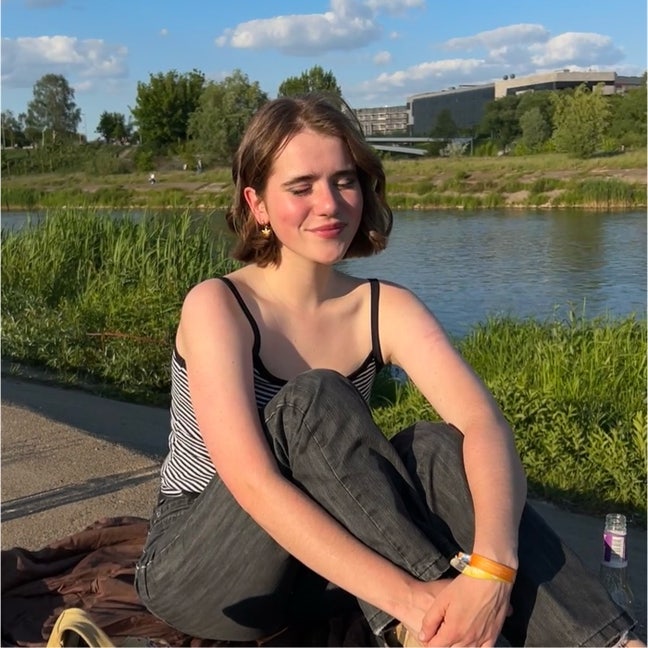 Looking for a room:) Main Photo