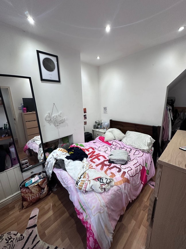 Double bedroom selly oak  Main Photo