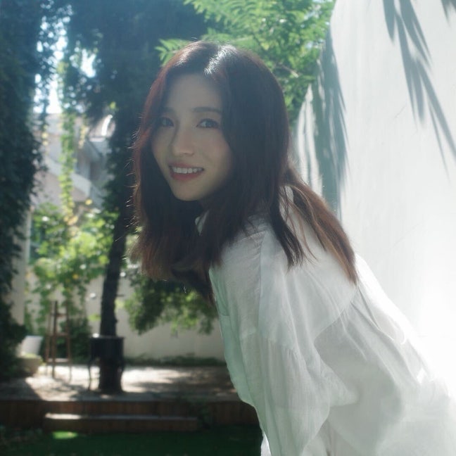 30 year old Female seeks a double room Main Photo