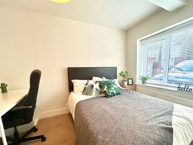 Christmas at Rhouse? Why Not 🎁🎄
 Main Photo