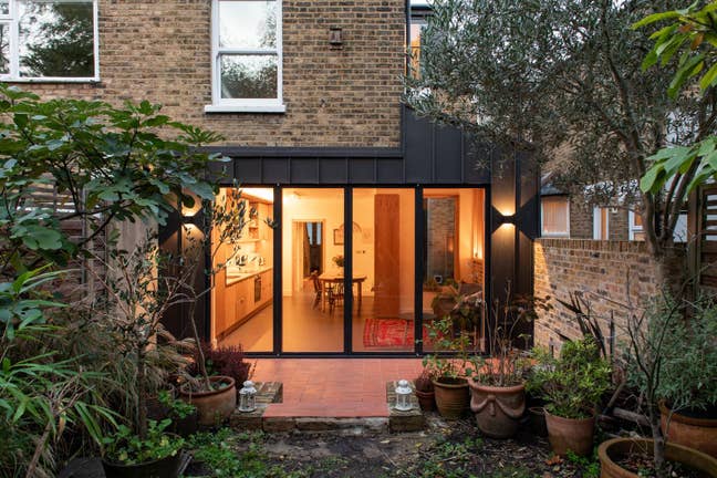 Beautiful large double bedroom Main Photo