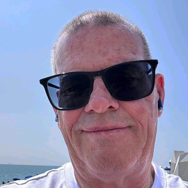 68 year old Male seeks a double room Main Photo