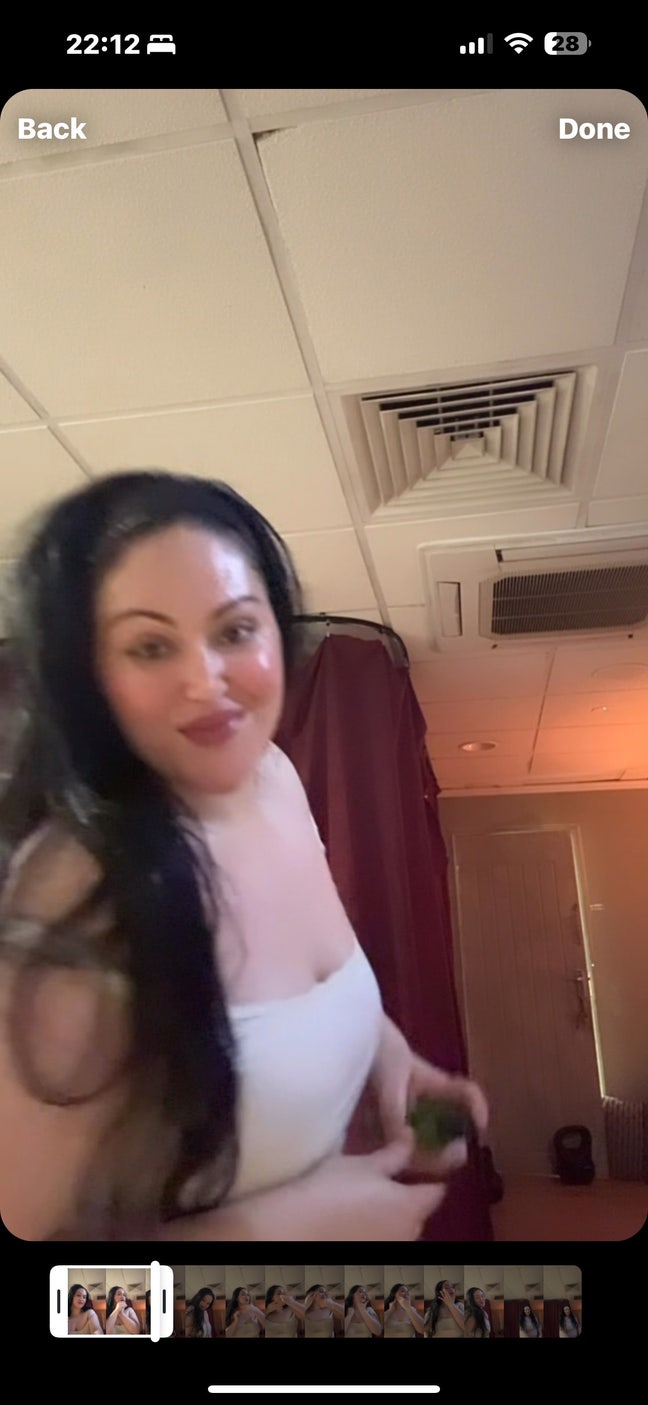 31 year old Female seeks a single or double room Main Photo