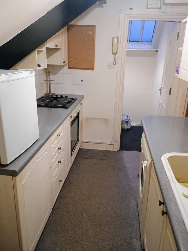 Large ensuite room  Main Photo